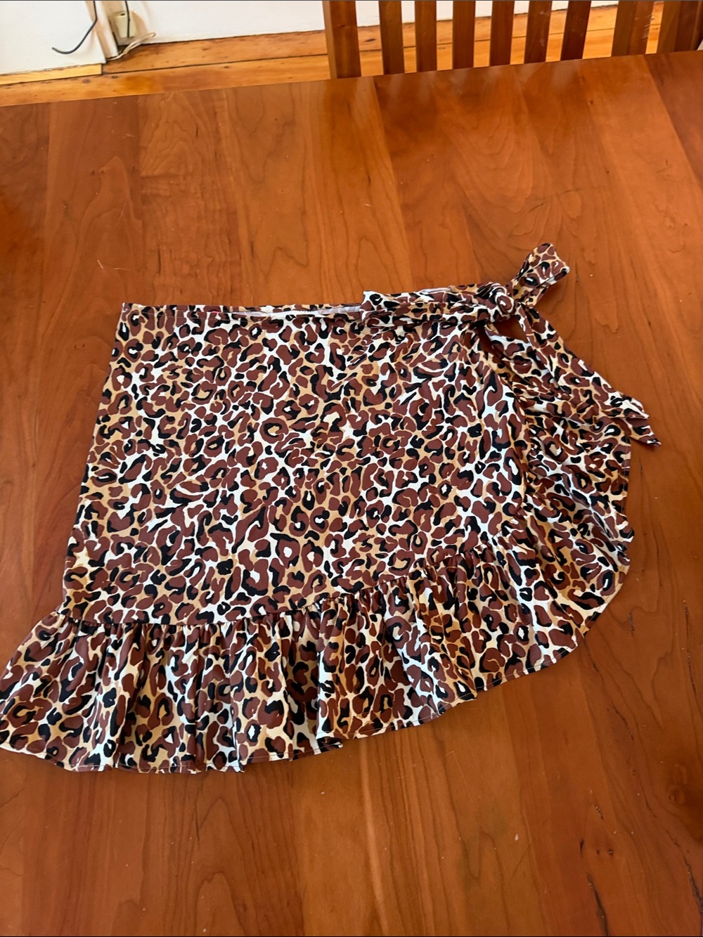 Lilly Pulitzer Leopard Print Ruffle Tie Sarong - Brown & Black